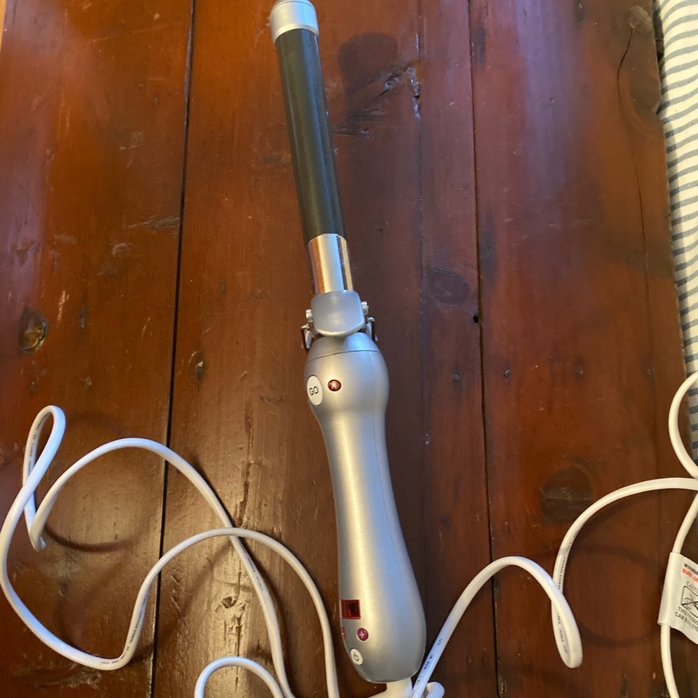 Beachcomber Pro Curling Iron Used 3 times